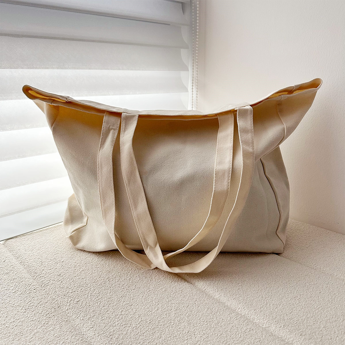 California EST.1850 truskawki  – Women Bags Ck recenzja i cena