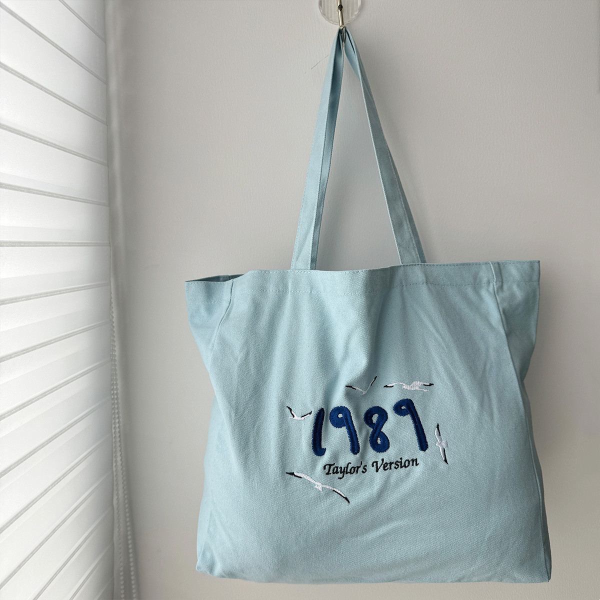 Wersja Taylor z 1989 haftowany – Women Bags Ck recenzja i cena